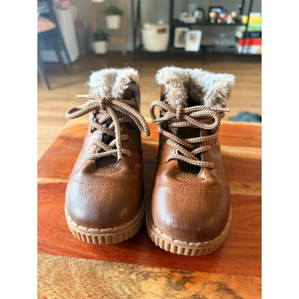 OshKosh Bgosh Haskell B-01 Kids Brown Faux Leather Fur Trim Lace Up Boots 10